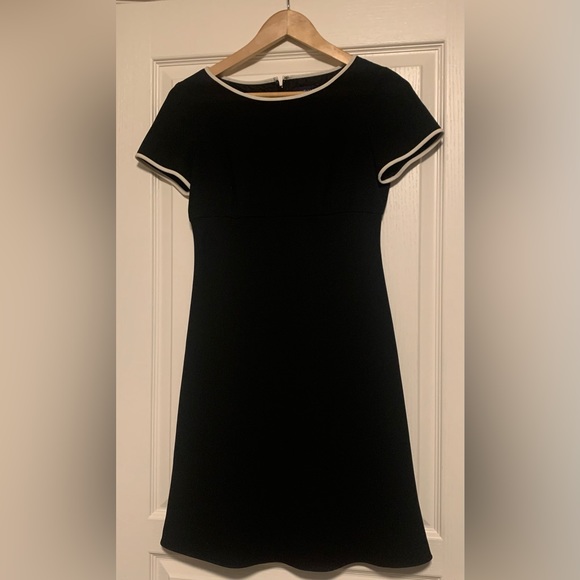 Ann Taylor, Empire Waist Dress, size 2P - Picture 2 of 3